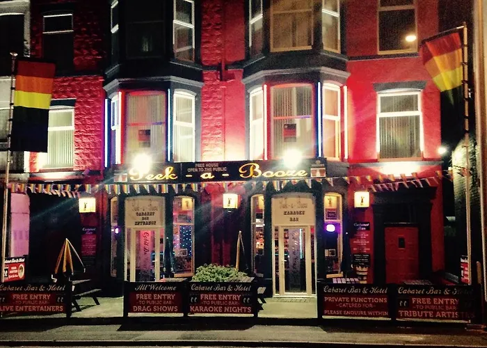Peek-A-Booze - Budget Hotel - Adults Only