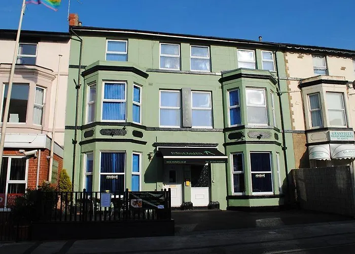 Mchalls Hotel (Adults Only)
