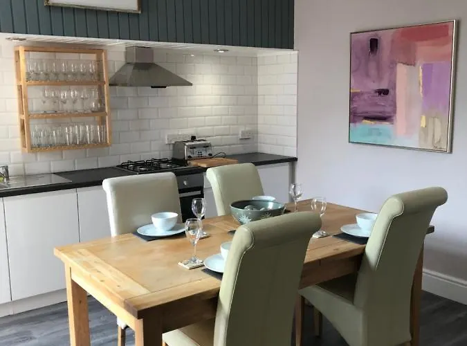 Blackpool Holiday Lets -Gf Regent Road
