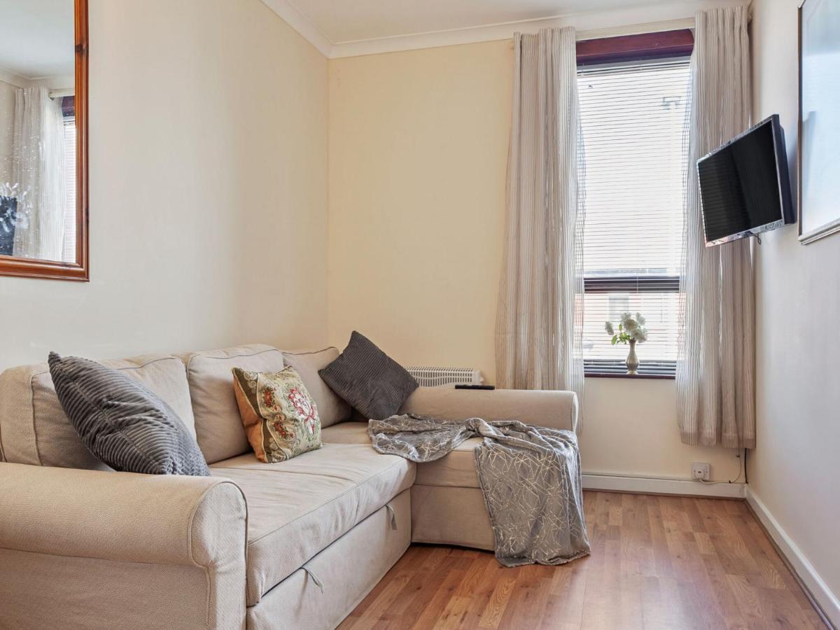 Comfortable In Near Sea Apartment Blackpool