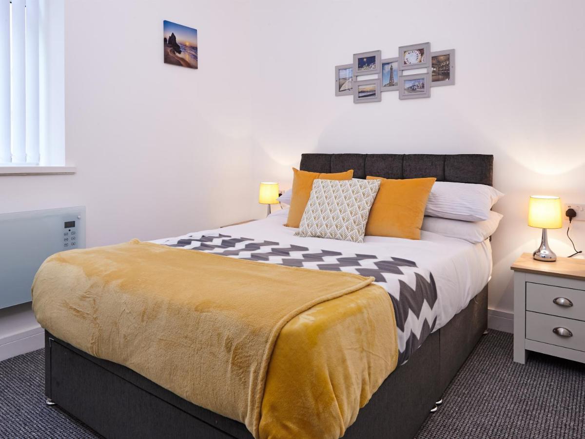 Apartment Midway