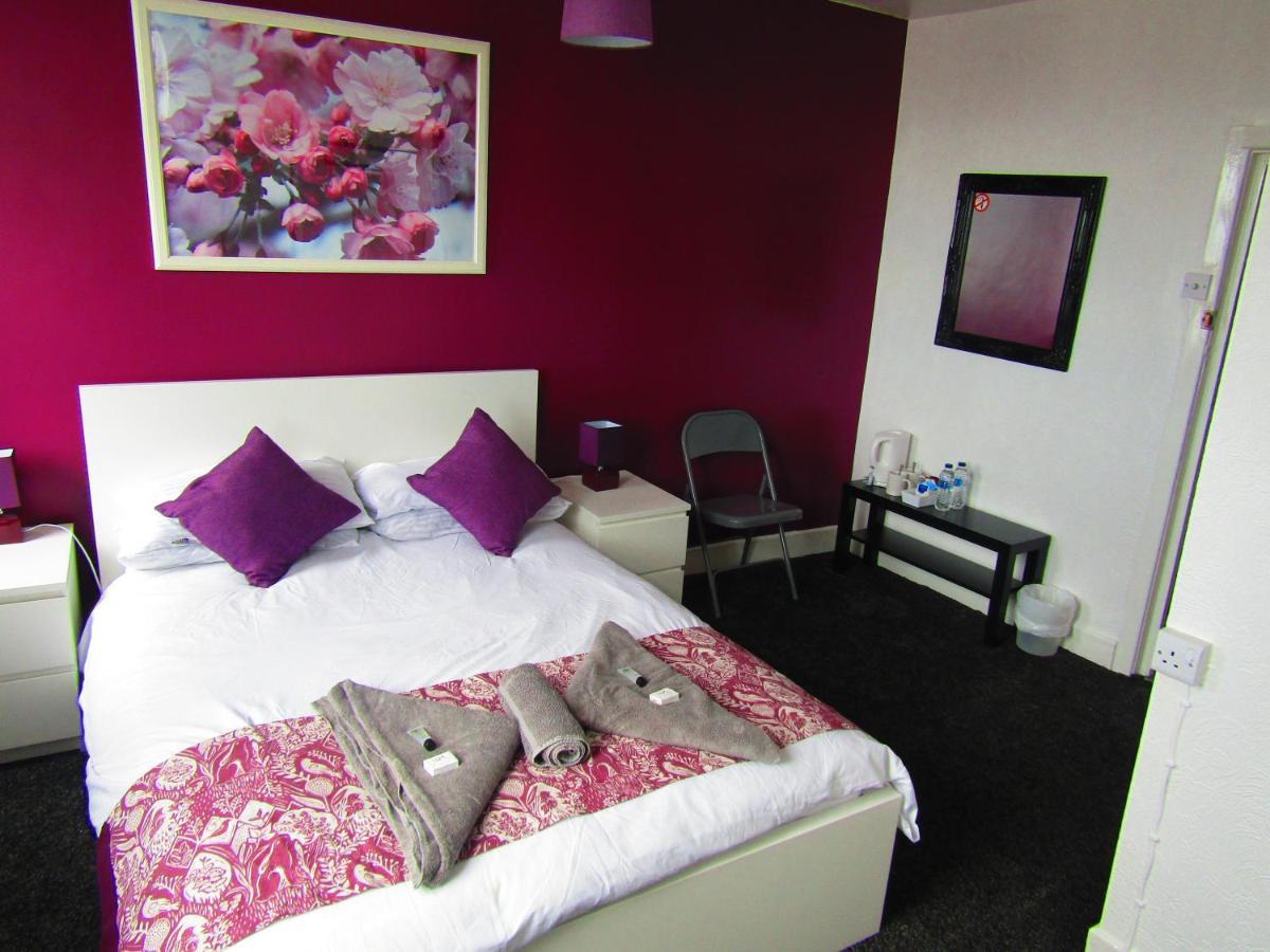 Alderley Hotel