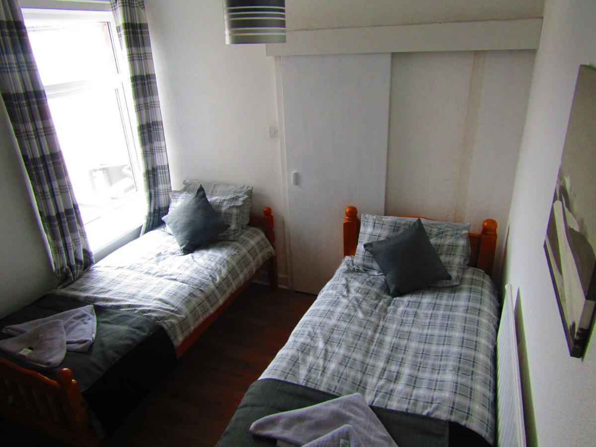 Alderley 3* Blackpool
