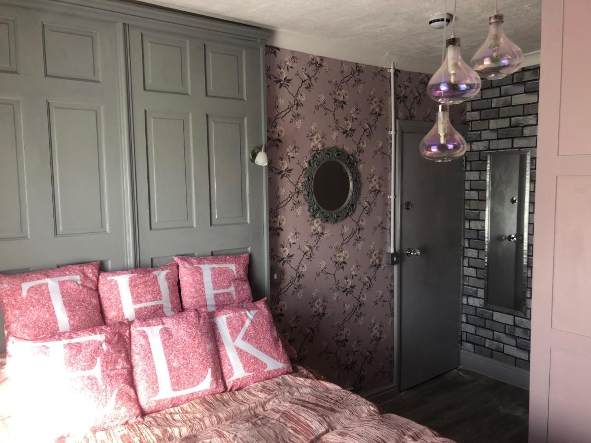 Bed & Breakfast The Elk Blackpool