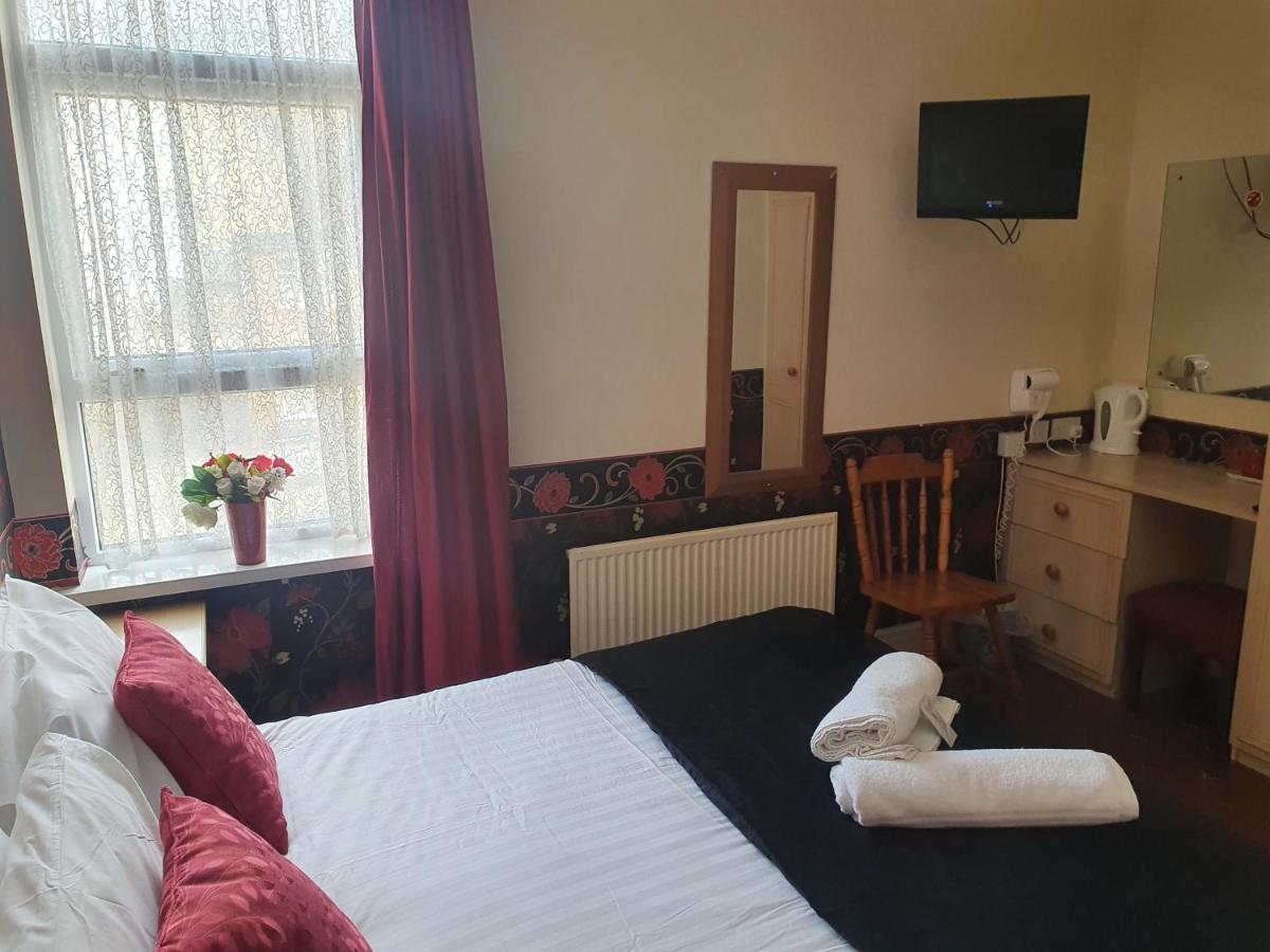 The Allendale 3* Blackpool