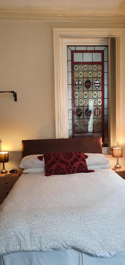 Norwyn Court Apartment *