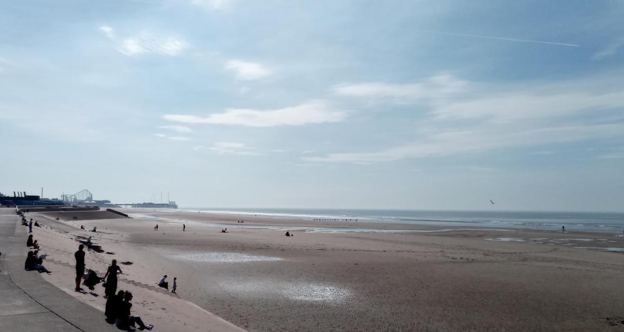 The Shanklin 2* Blackpool