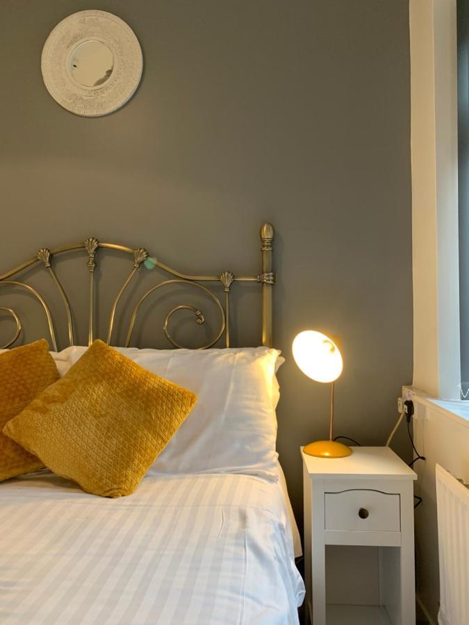 No2 Wilton Parade Hotel *