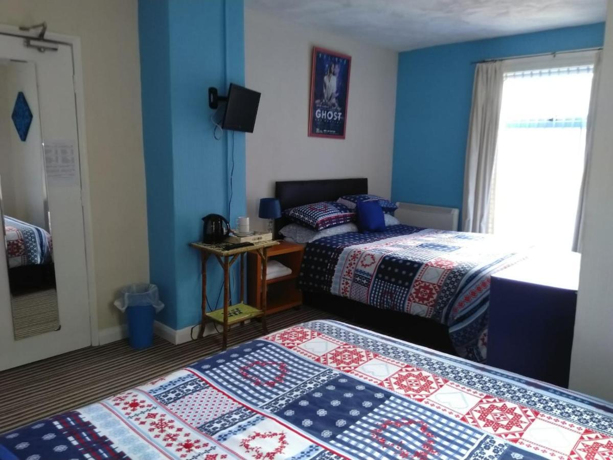 Mchalls (adults Only) 4*
