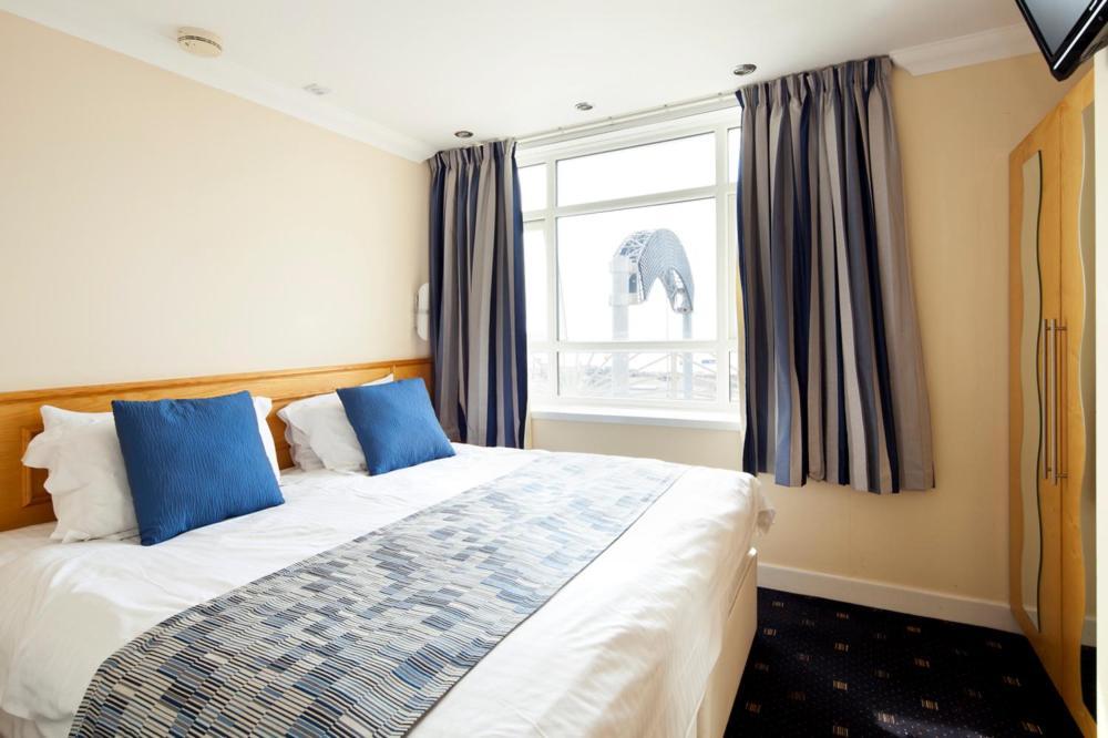 Queens Mansions: Ocean View Apartment Blackpool