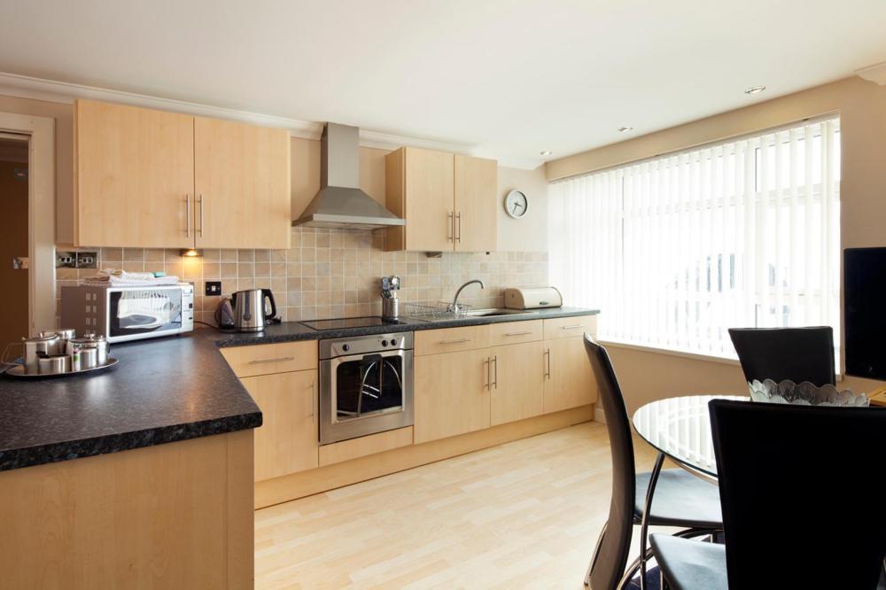 Queens Mansions Penny Stone Self Catering Luxury Apartment *