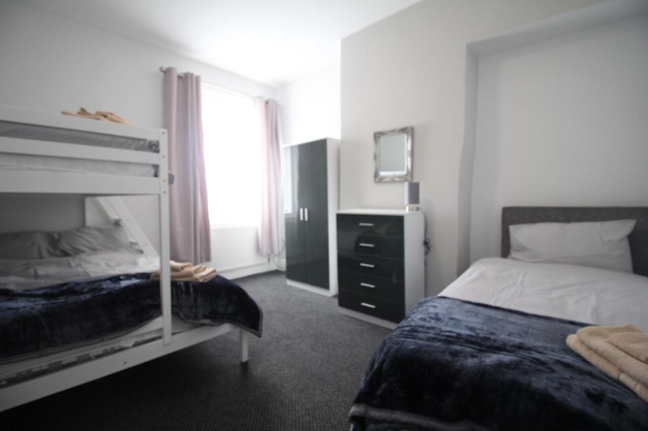 Egerton Choice - Town Centre - Modern And Spacious - Large Blackpool