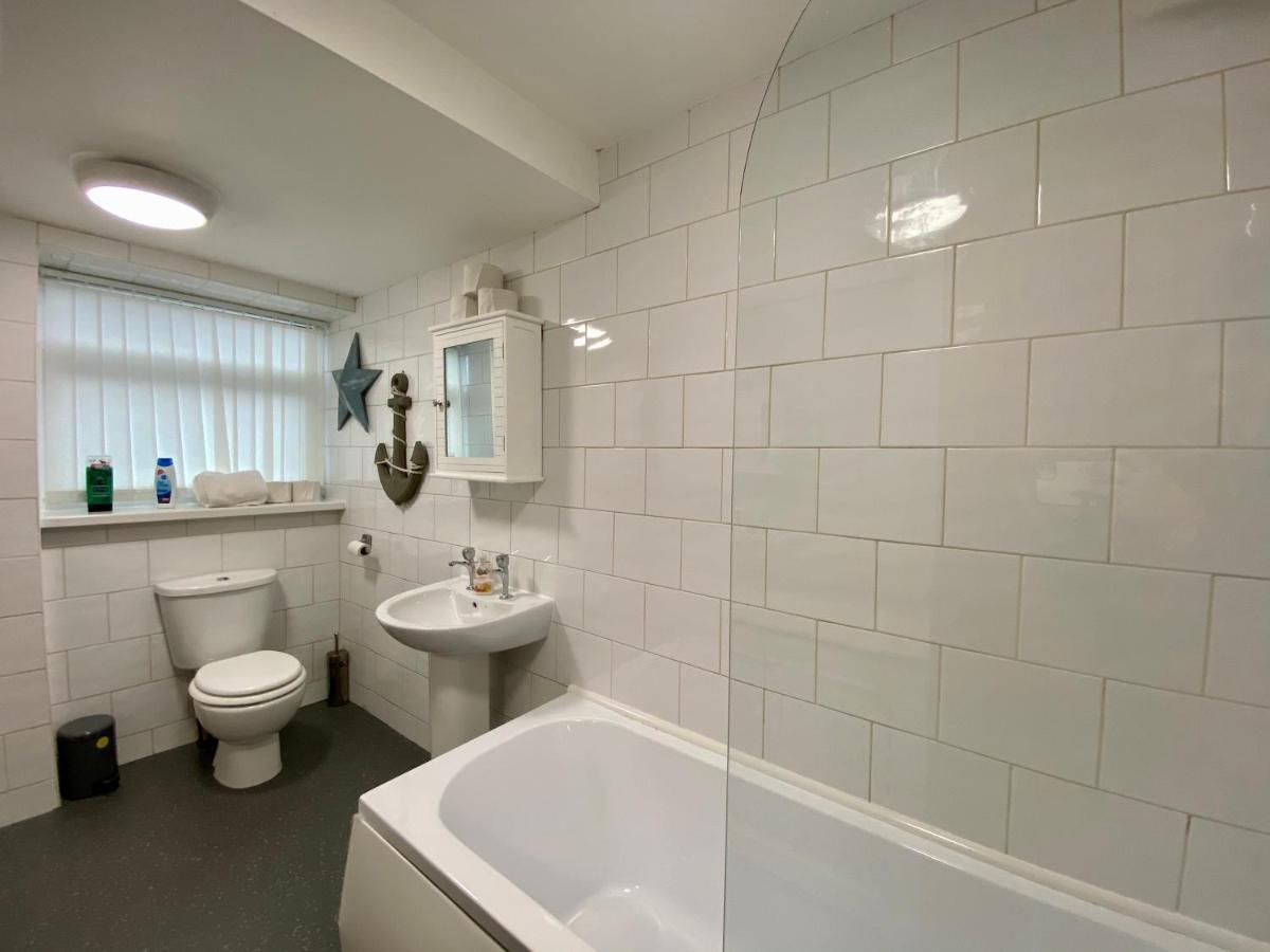 Apartment Simpson View By Service Blackpool