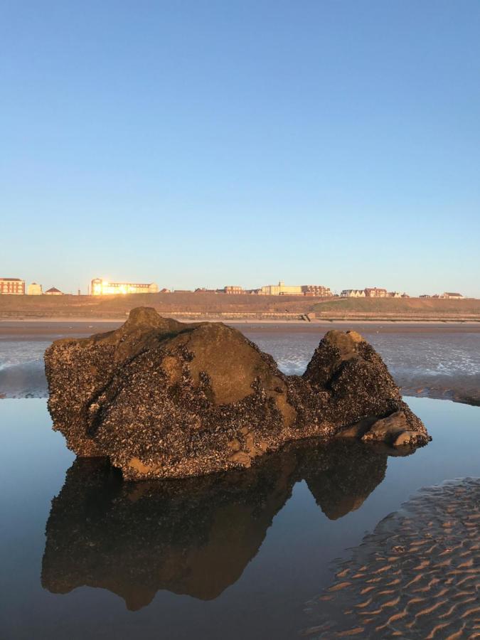 Queens Mansions Penny Stone Self Catering Luxury *