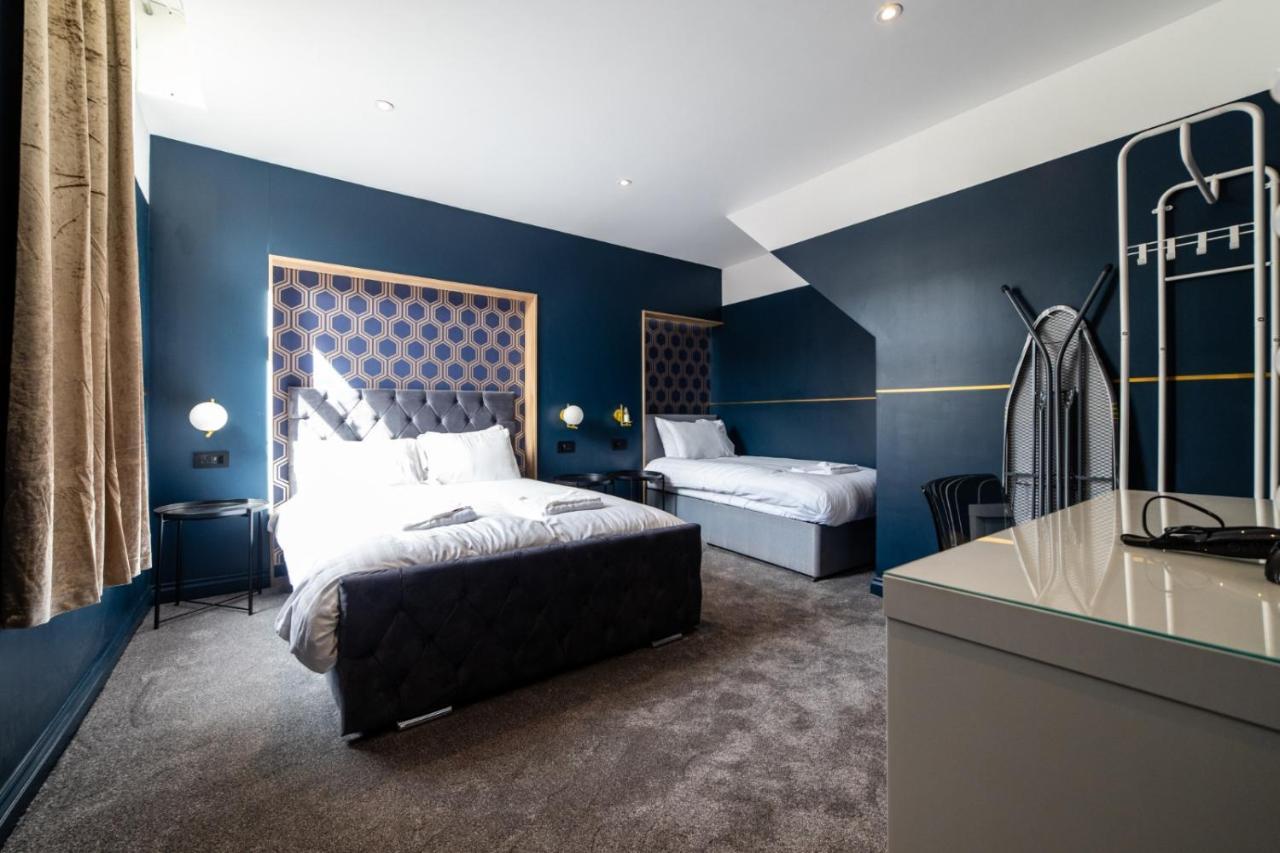 Hollywood Sasco Apartment *