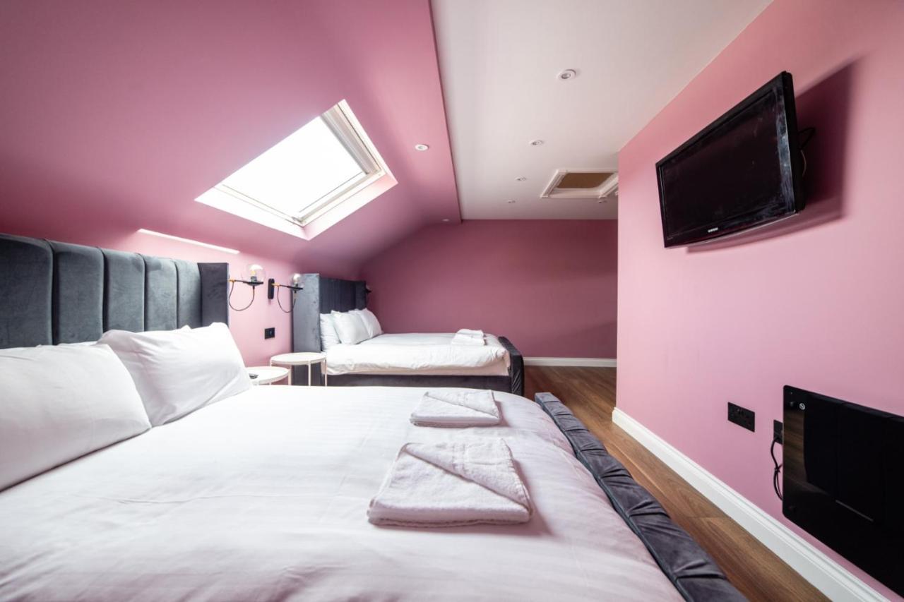 Hollywood Sasco Apartment Blackpool