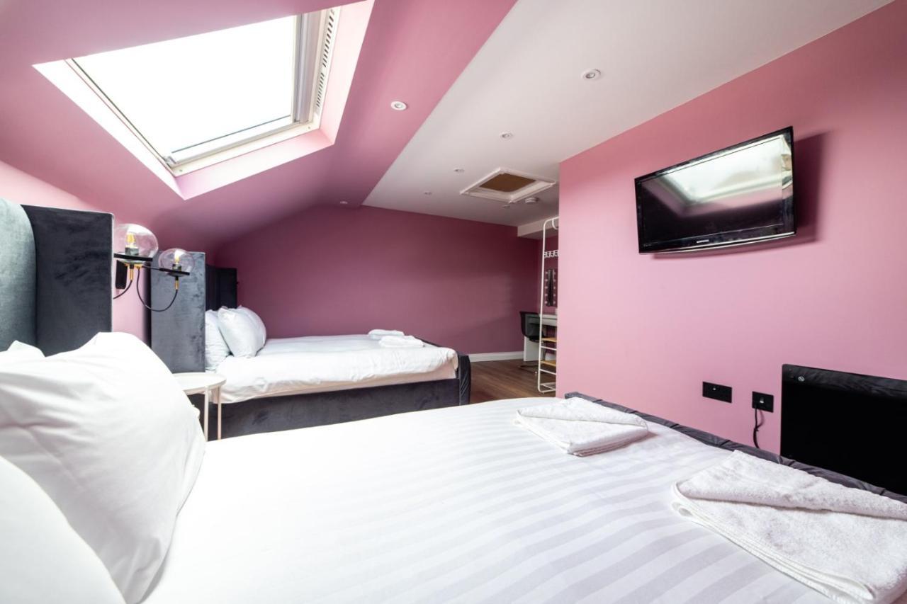 Hollywood Sasco Apartment Blackpool