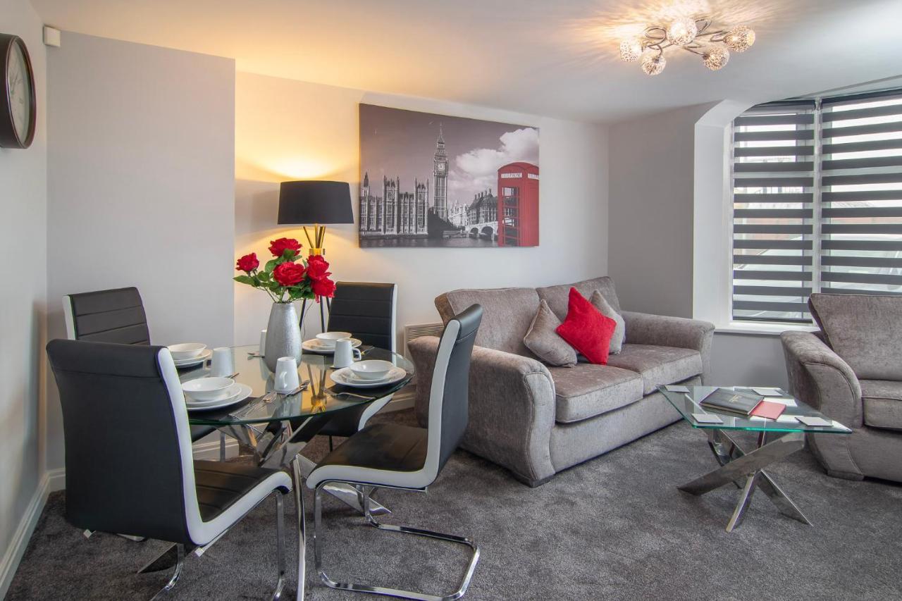 New Luxury 1 Free Parking Special Deals *