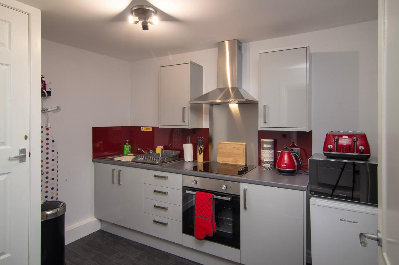New Luxury 1 Free Parking Special Deals Apartment Blackpool