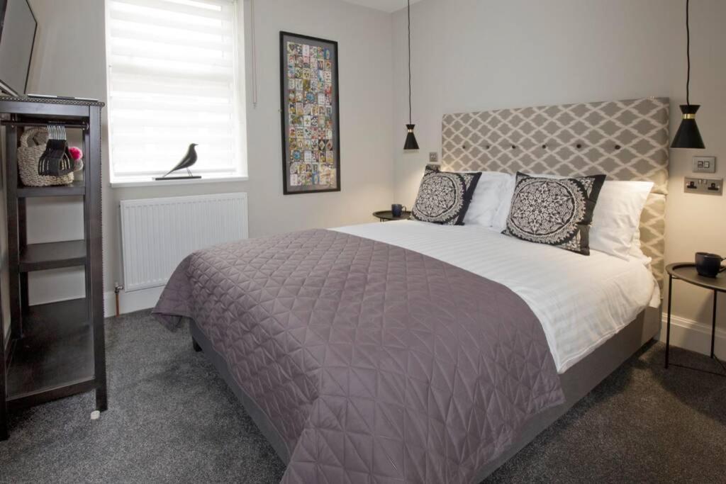 Blackbird Luxury 2 Bed 7 Apartment