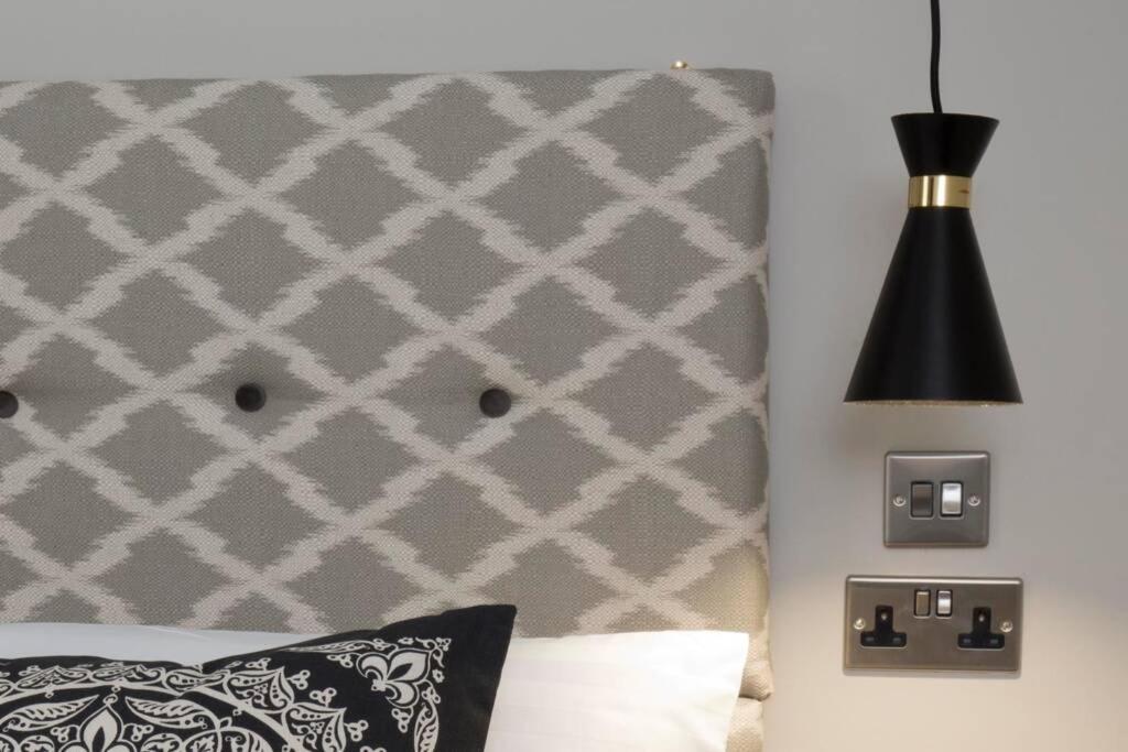 Blackbird Luxury 2 Bed 7 Apartment Blackpool