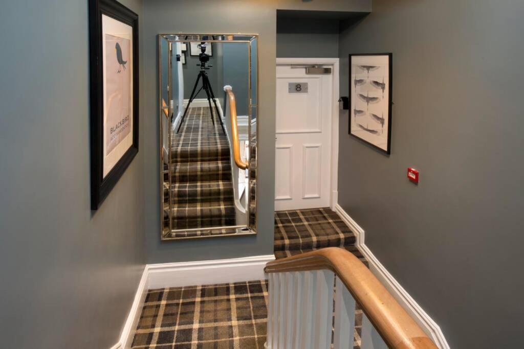 Blackbird Luxury 2 Bed 7 Blackpool