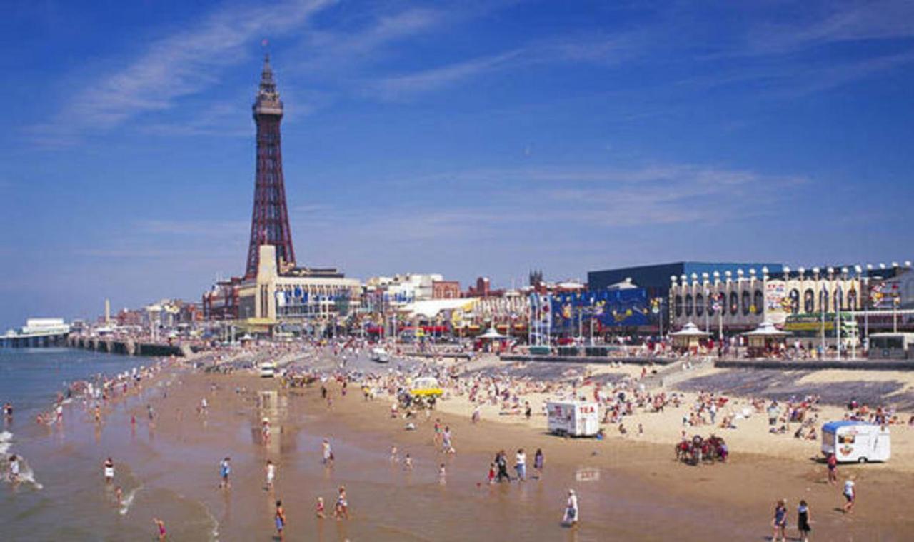 Berkeley House Apartment Blackpool