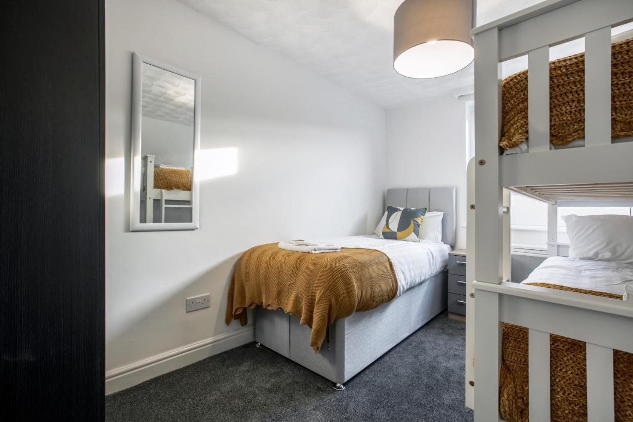 Staycation By Sasco * Blackpool