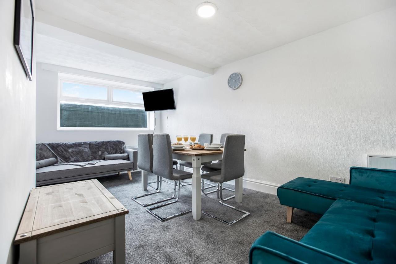 Apartment Staycation By Sasco