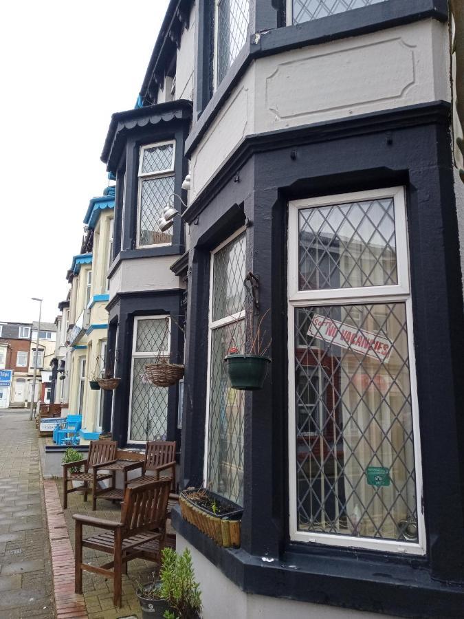 Mayfair Guest house 3*