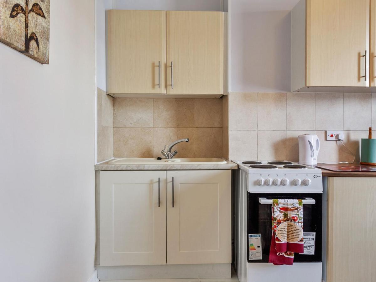 Comfortable In Near Sea Apartment