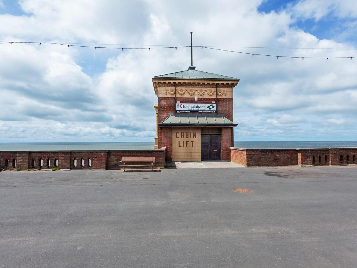 Apartment Comfortable In Near Sea Blackpool