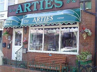 Hotel Arties