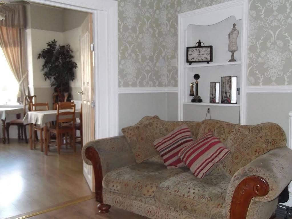 J's Mayfair Guest house 3*