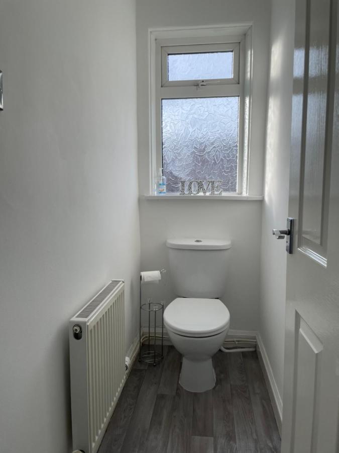 Ailsa House Free Parking Gym Equipment Holiday home