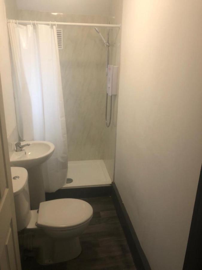 Kirubash Pier Guest house Blackpool