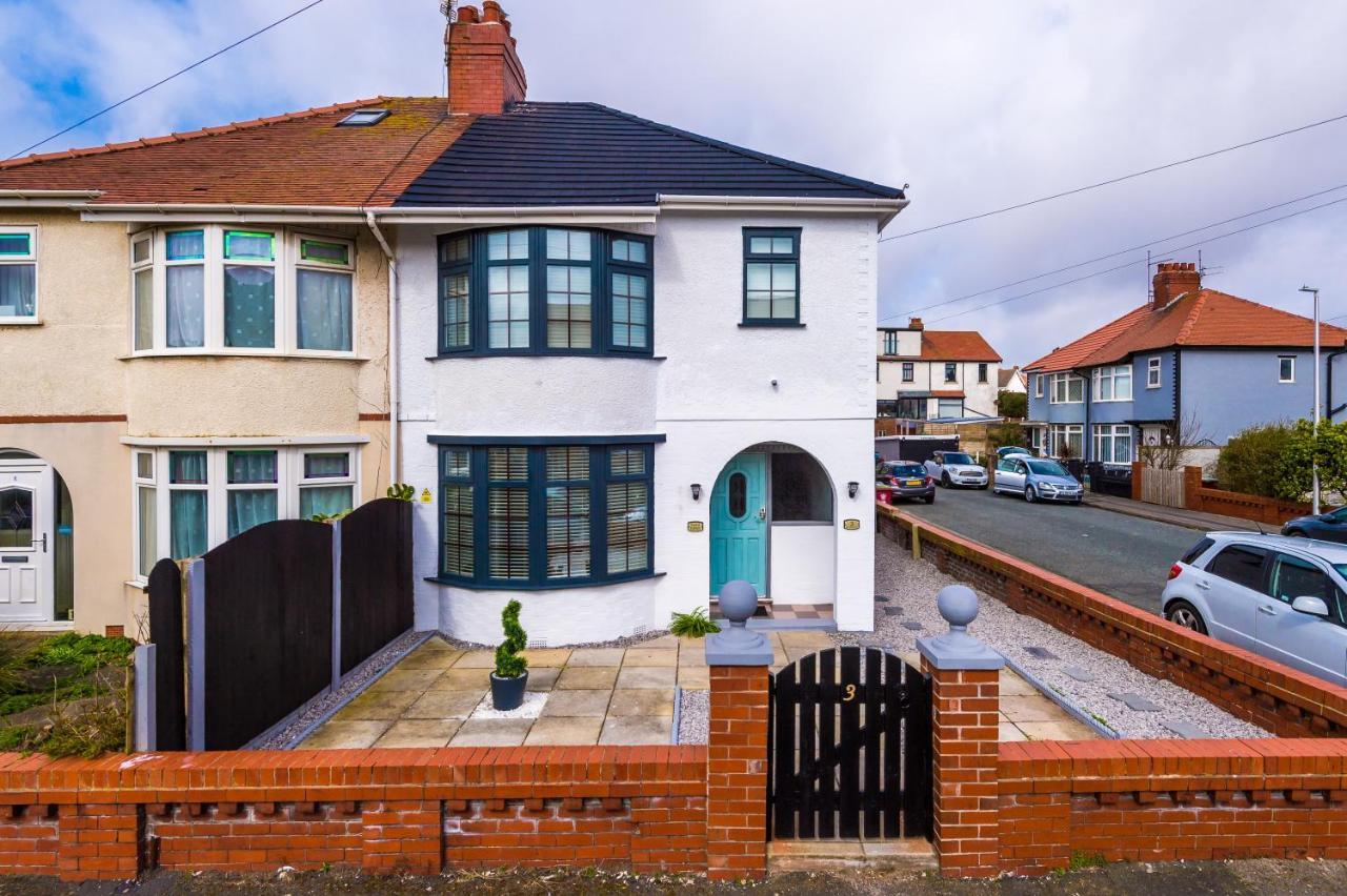 Only Family Groups - Pets For Free - Sleeps 8 - Sofabed