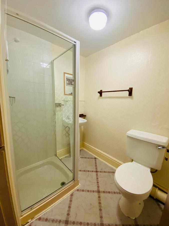 Harleys Guest house Blackpool