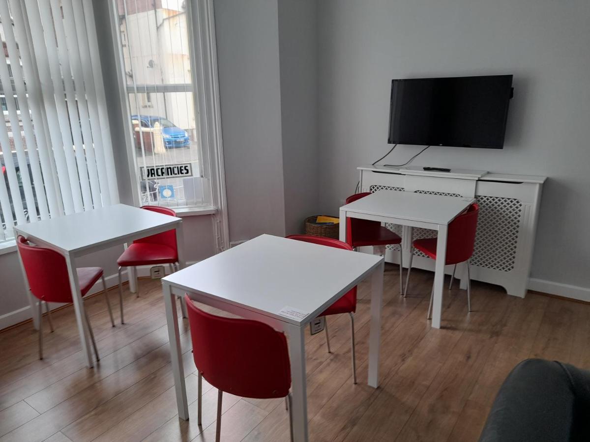 South Shore Guest house 2*