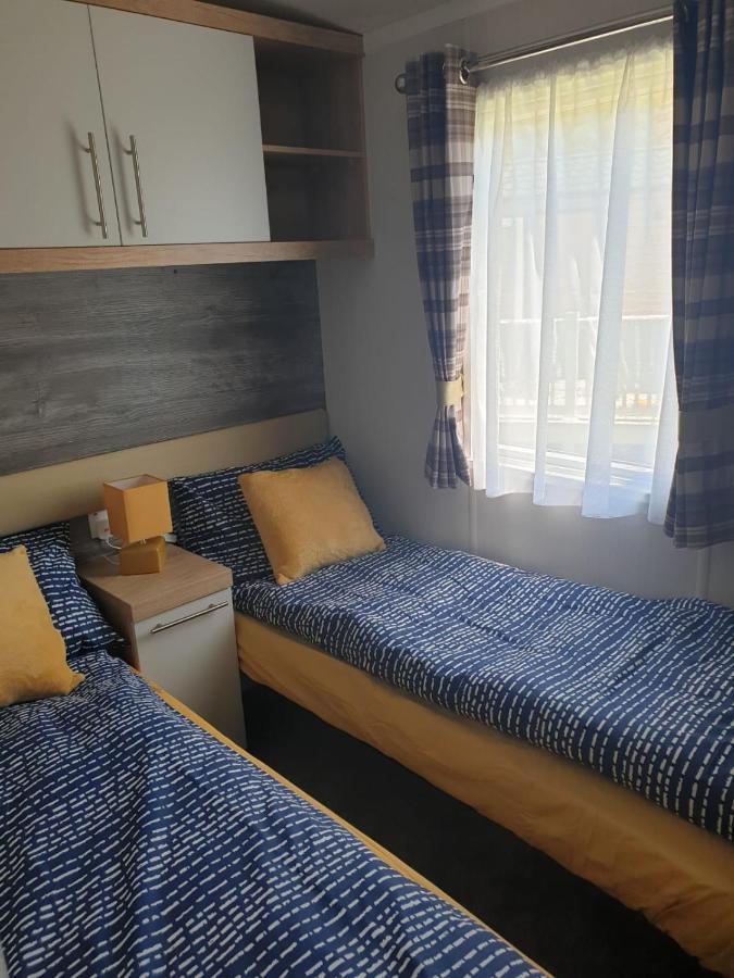 Luxury Latest Model Apartment *