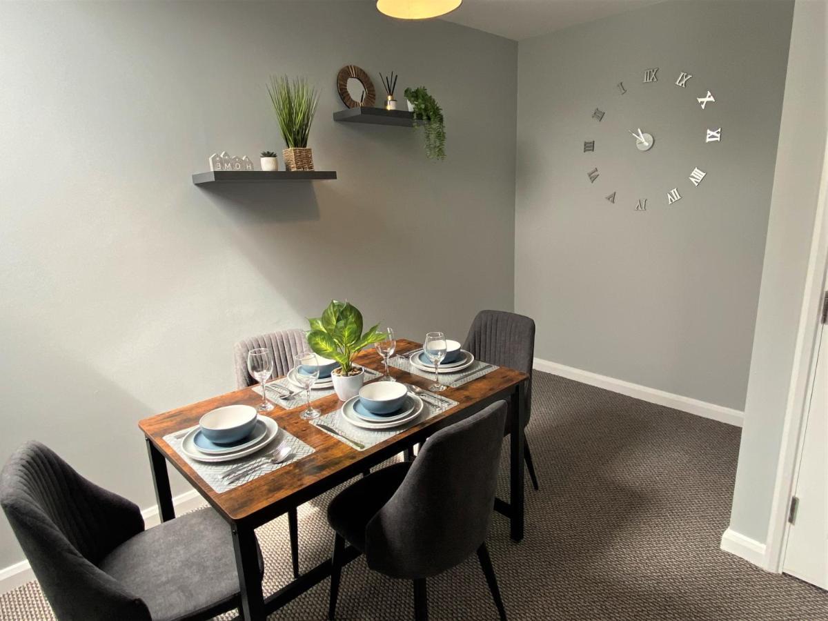Sleepover 6 Free Parking Sleeps 6 Apartment Blackpool