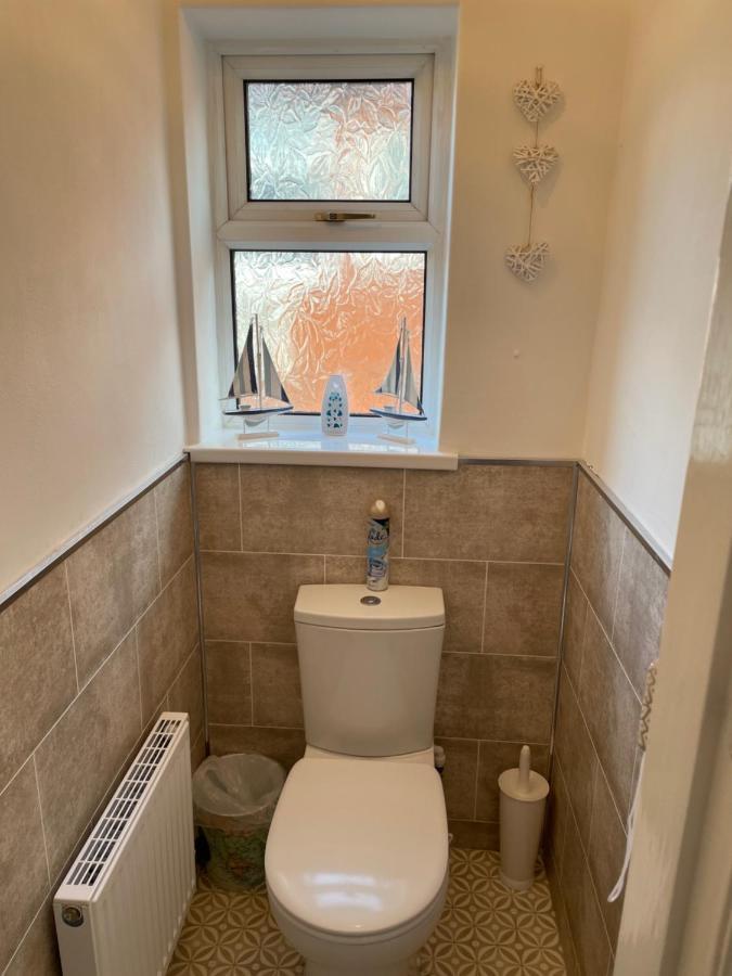 Spacious And Stunning 4 Bed House In Holiday home *