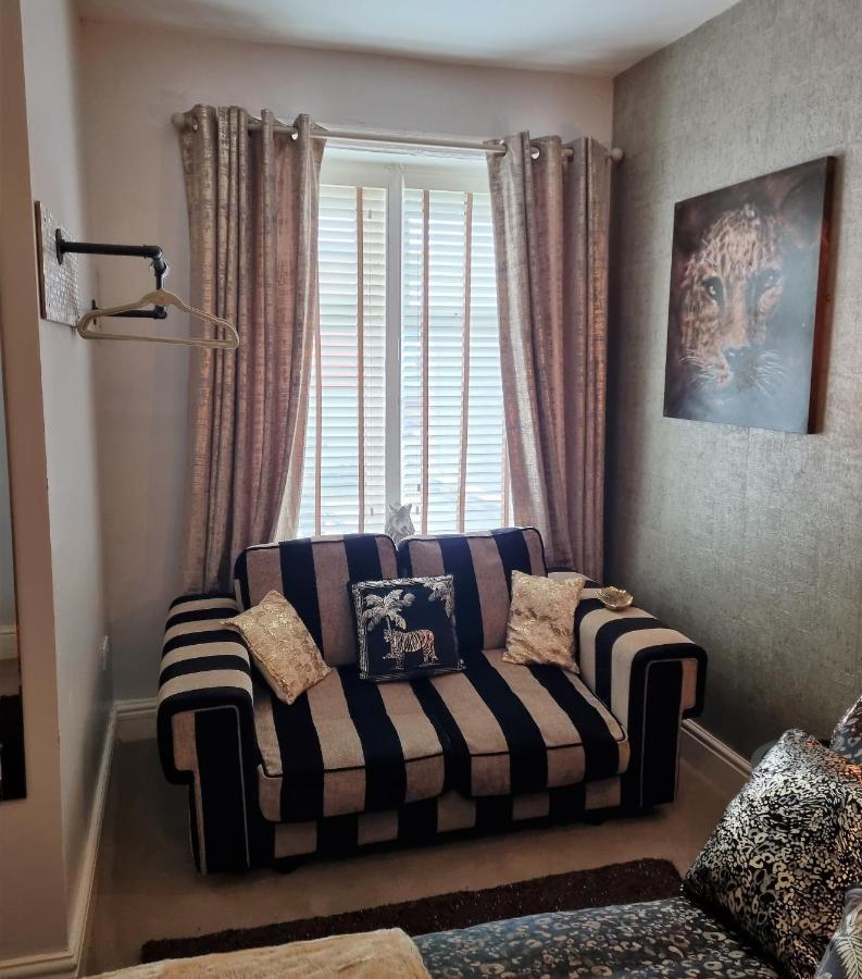 Tiffy's Place (adults Only) Guest house 4*