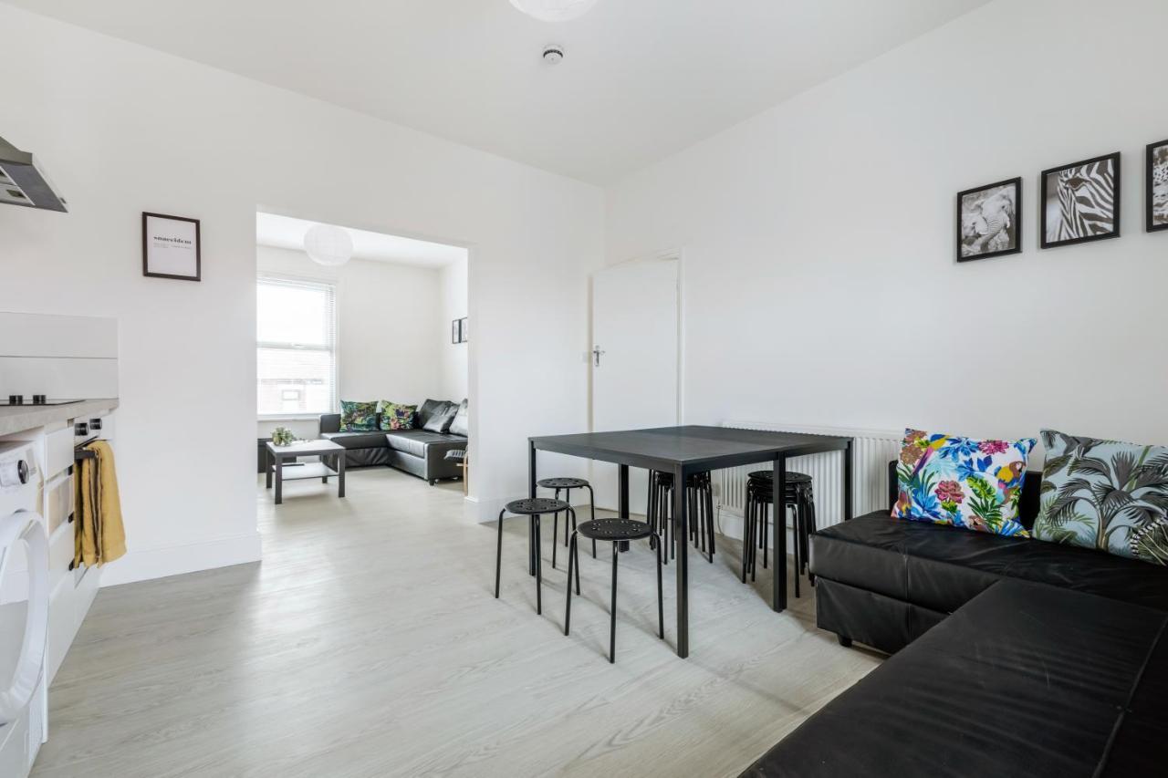 Apartment Albert Suites By Sasco Apartments