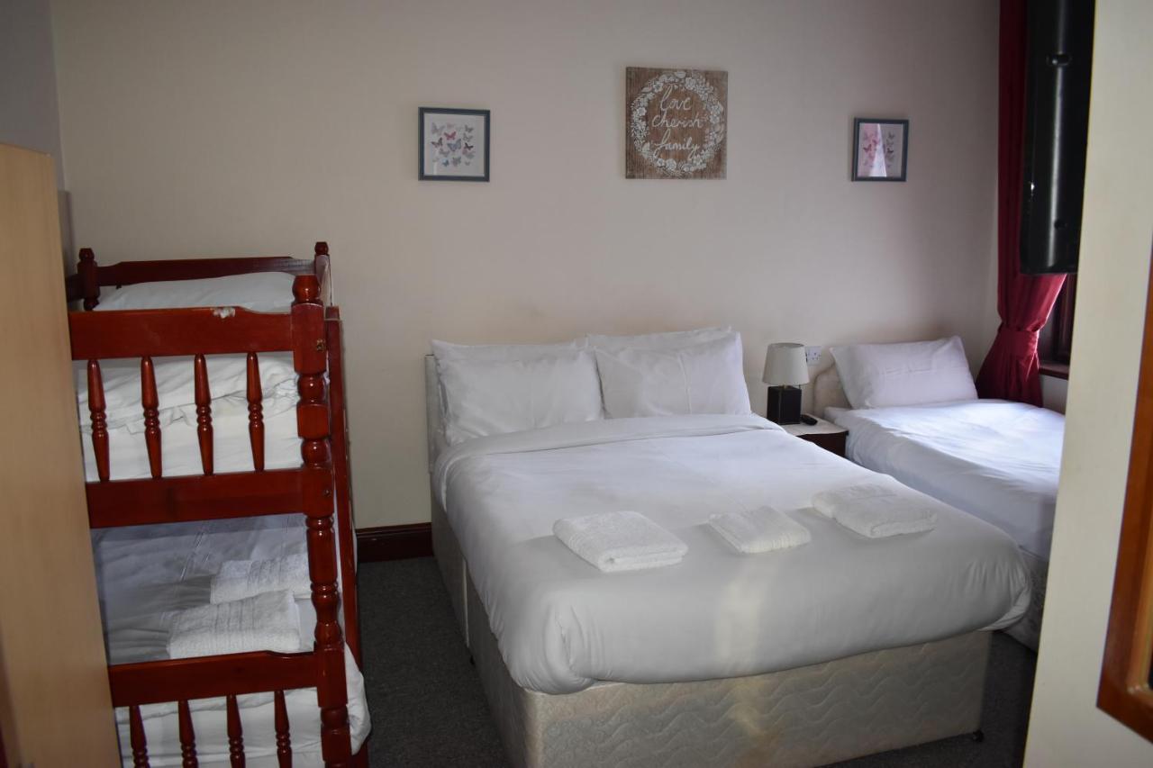 Lyndhurst Bed & Breakfast