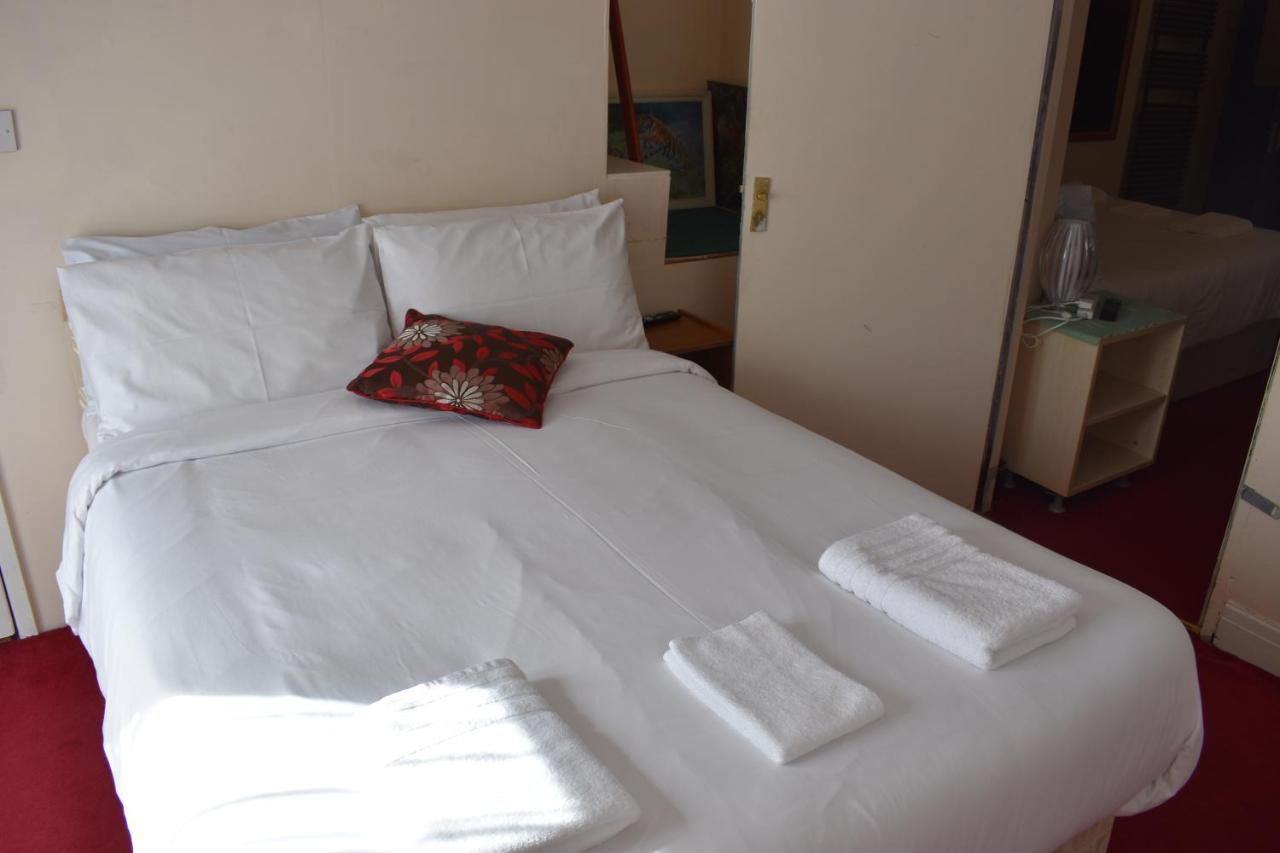 Lyndhurst Bed & Breakfast