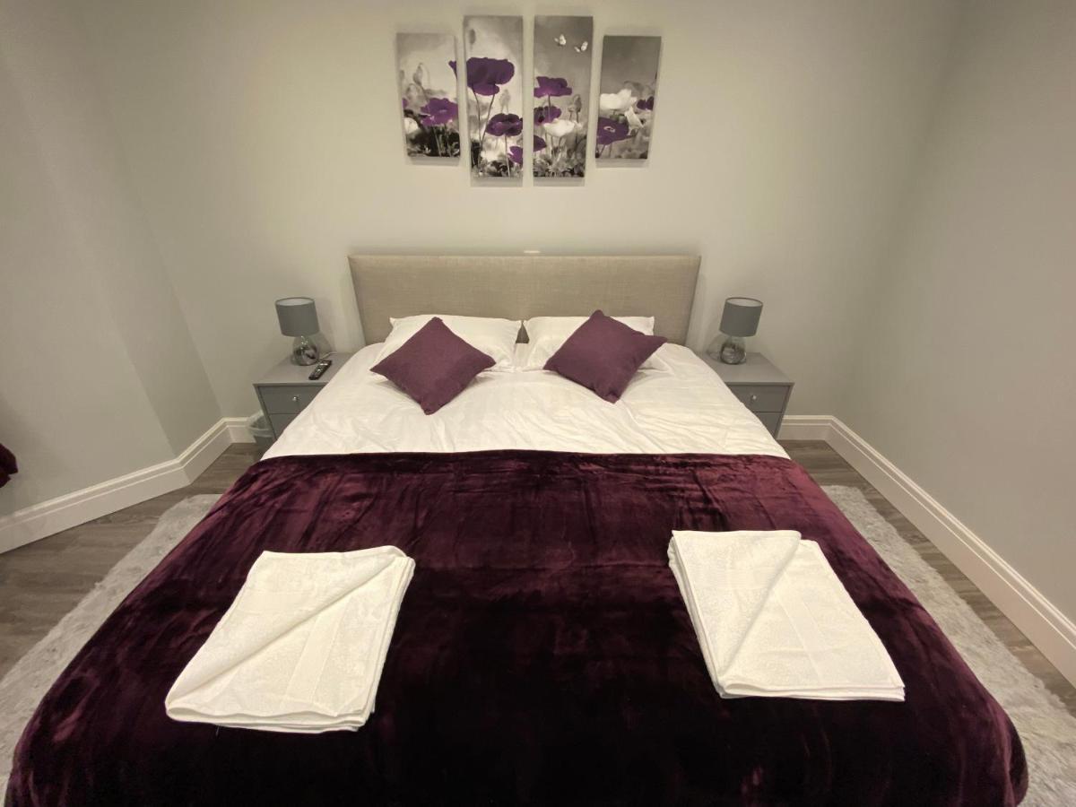 Edward Place Luxury Hot Tub Apartment Blackpool