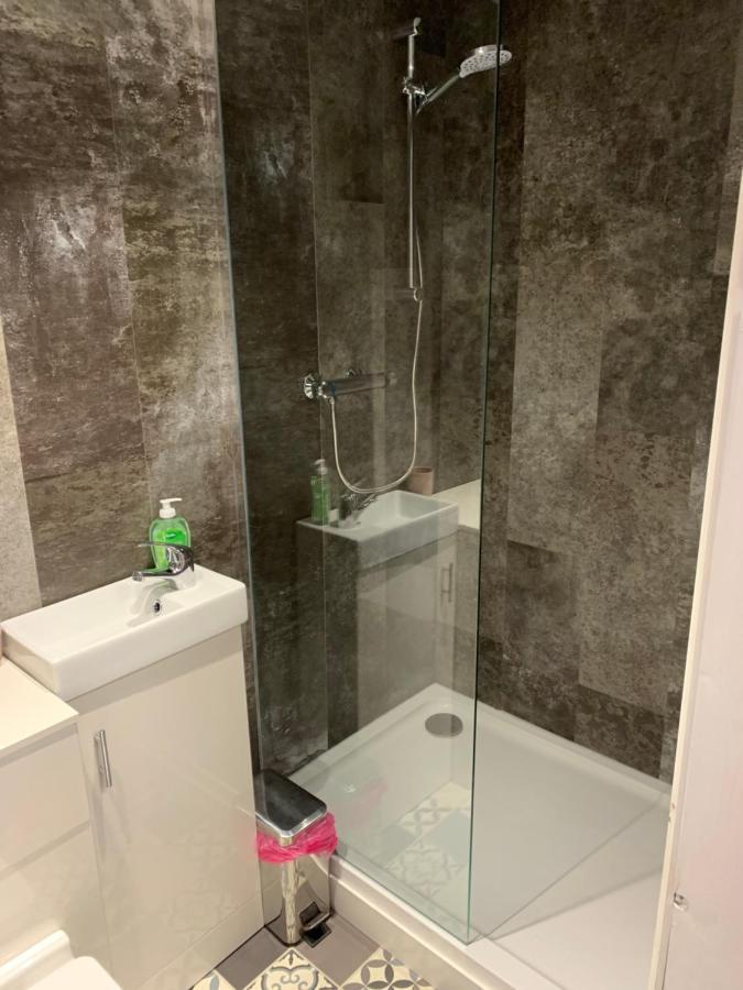 My Perfect Place & -some With Hot Tub- Free Parking Apartment *