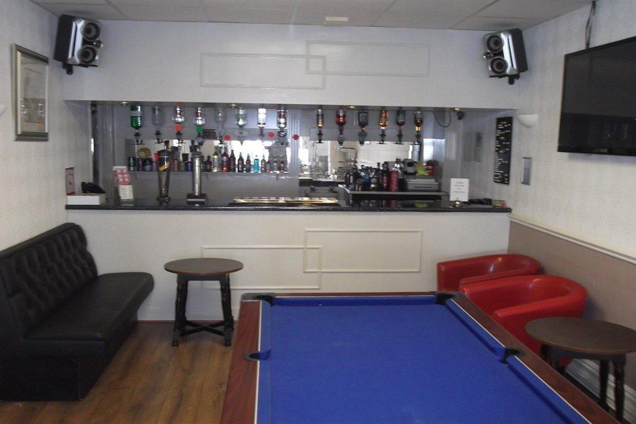 Tudor House 3* Blackpool