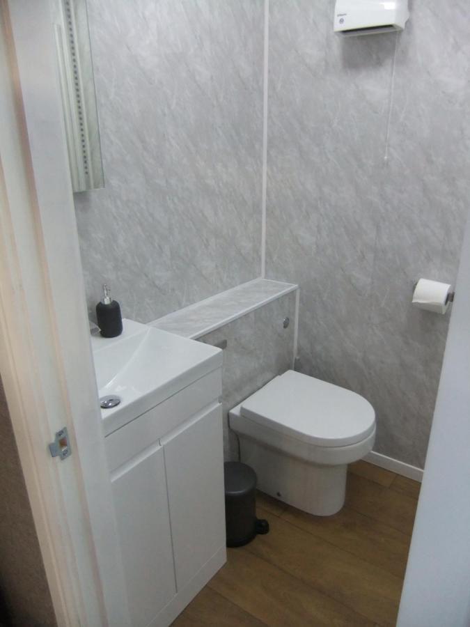 Dewsbury House Apartment